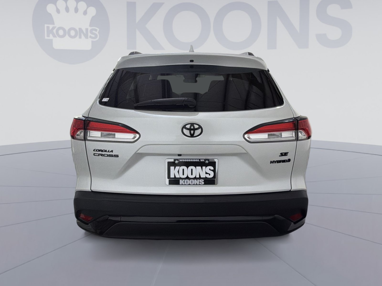 Used 2024 Toyota Corolla Cross AWD Hybrid w/ Moonroof Package image 5