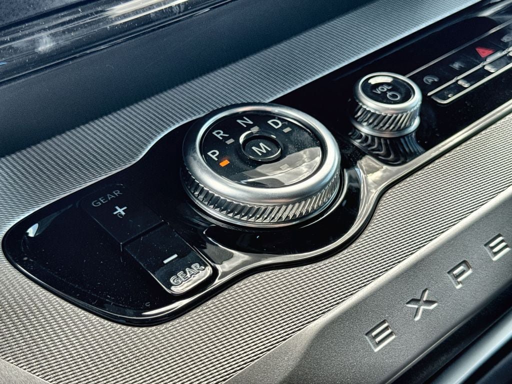 New 2027 Ford Expedition Active AWD/4WD image 23