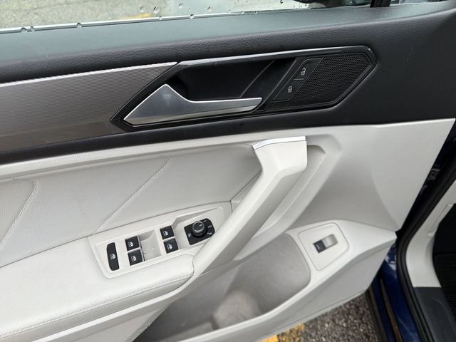 Used 2022 Volkswagen Tiguan SE image 15