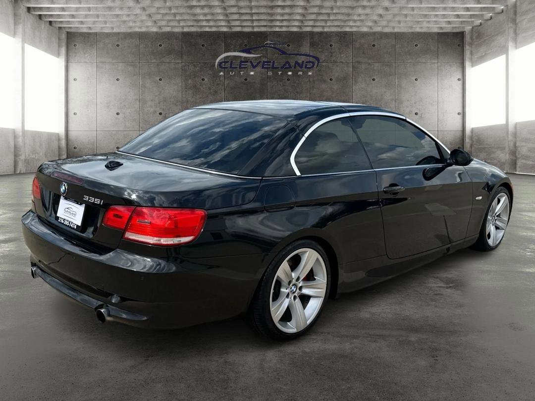 Used 2007 BMW 335i Convertible image 3