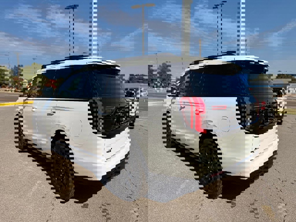 New 2025 Ford Expedition Platinum image 12