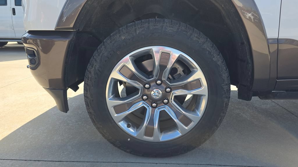Used 2022 RAM 1500 Limited AWD/4WD image 10