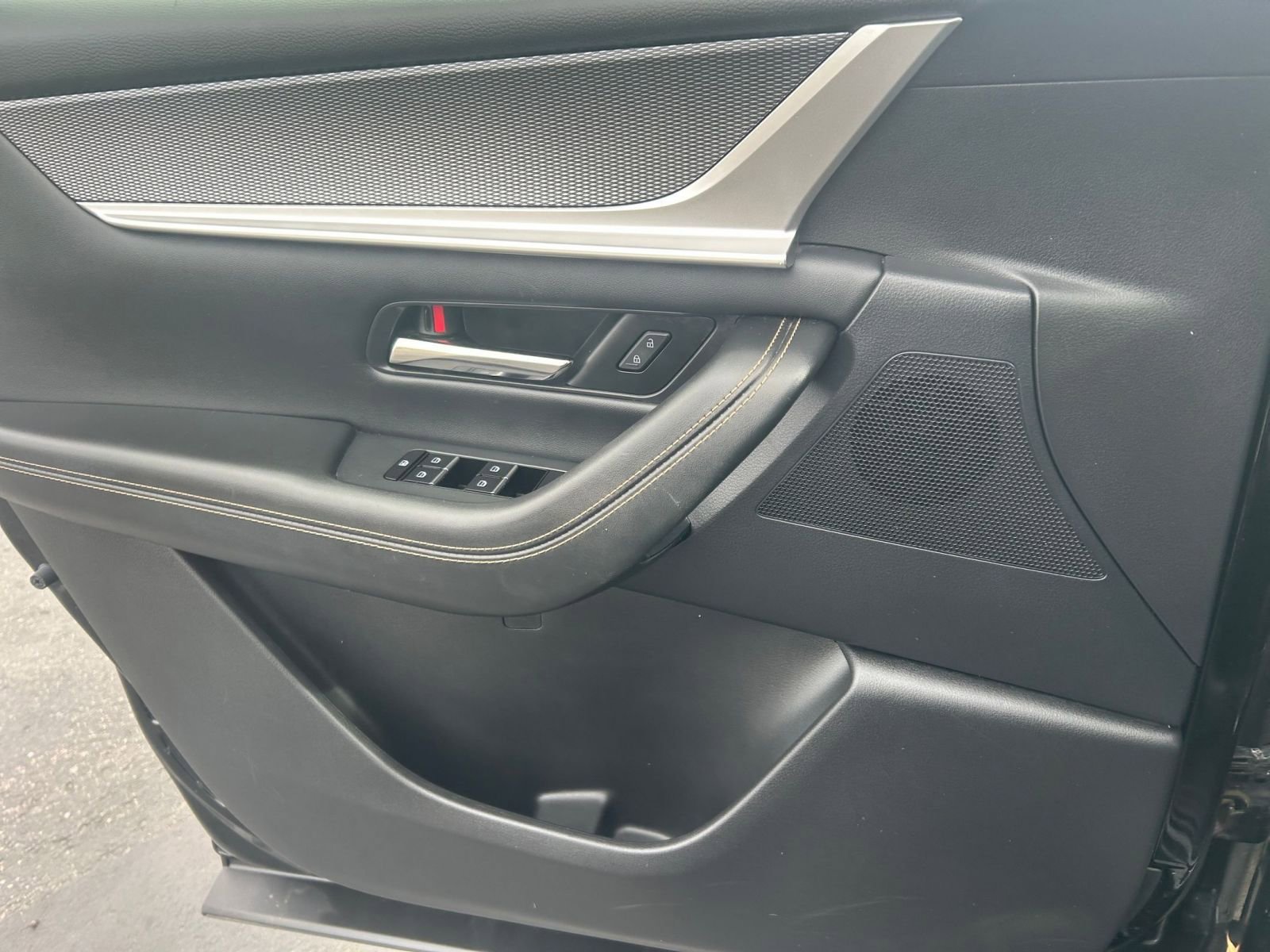 Used 2025 MAZDA CX-90 3.3 Turbo w/ Preferred Package image 18