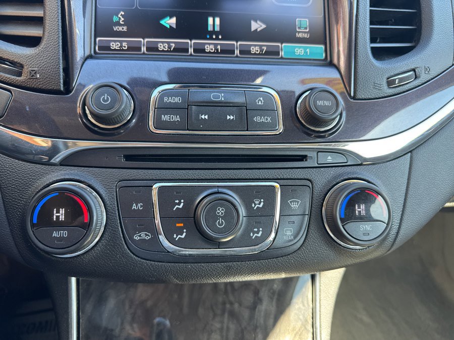 Used 2015 Chevrolet Impala LTZ FWD image 24
