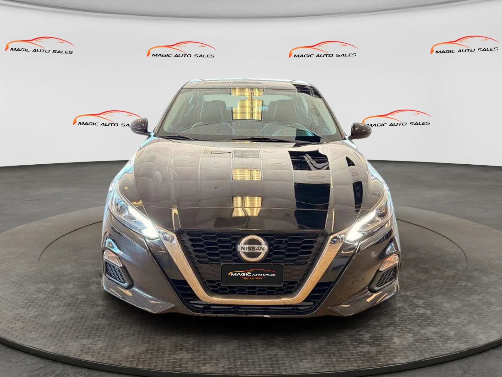 Used 2019 Nissan Altima 2.5 SR AWD/4WD image 3