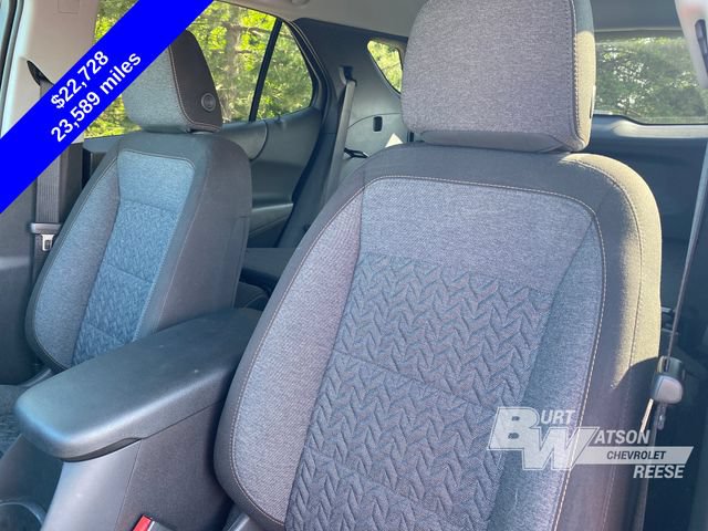 Used 2024 Chevrolet Equinox LT w/ LPO, Floor Liner Package FWD image 11