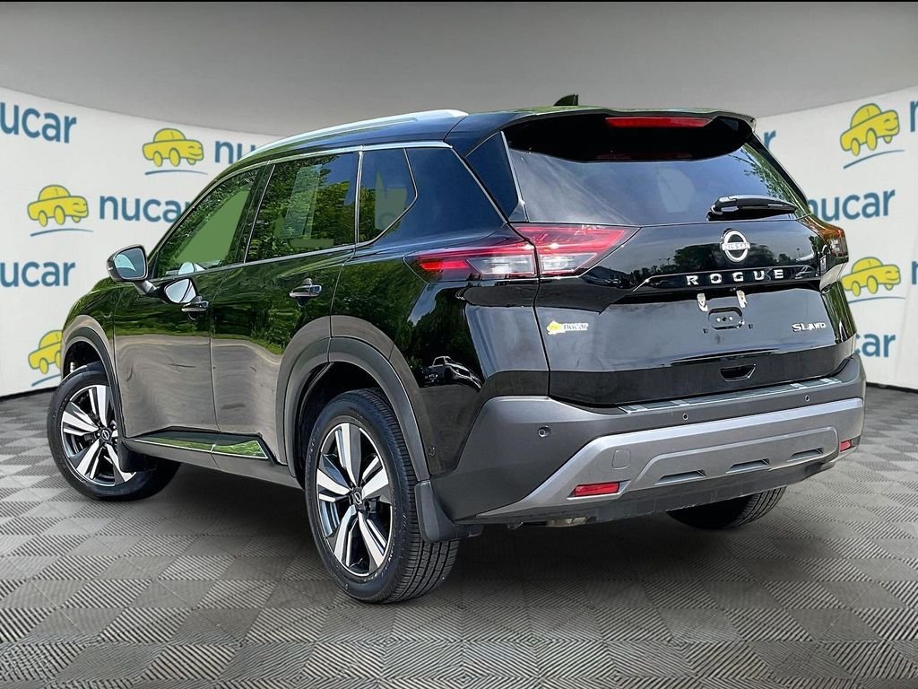 Certified 2022 Nissan Rogue SL w/ SL Premium Package AWD/4WD image 4