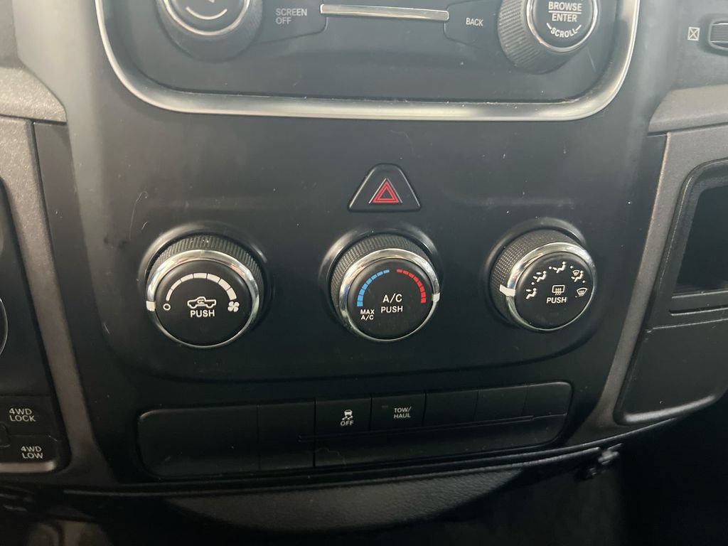 Used 2017 RAM 1500 Express w/ Express Value Package AWD/4WD image 15