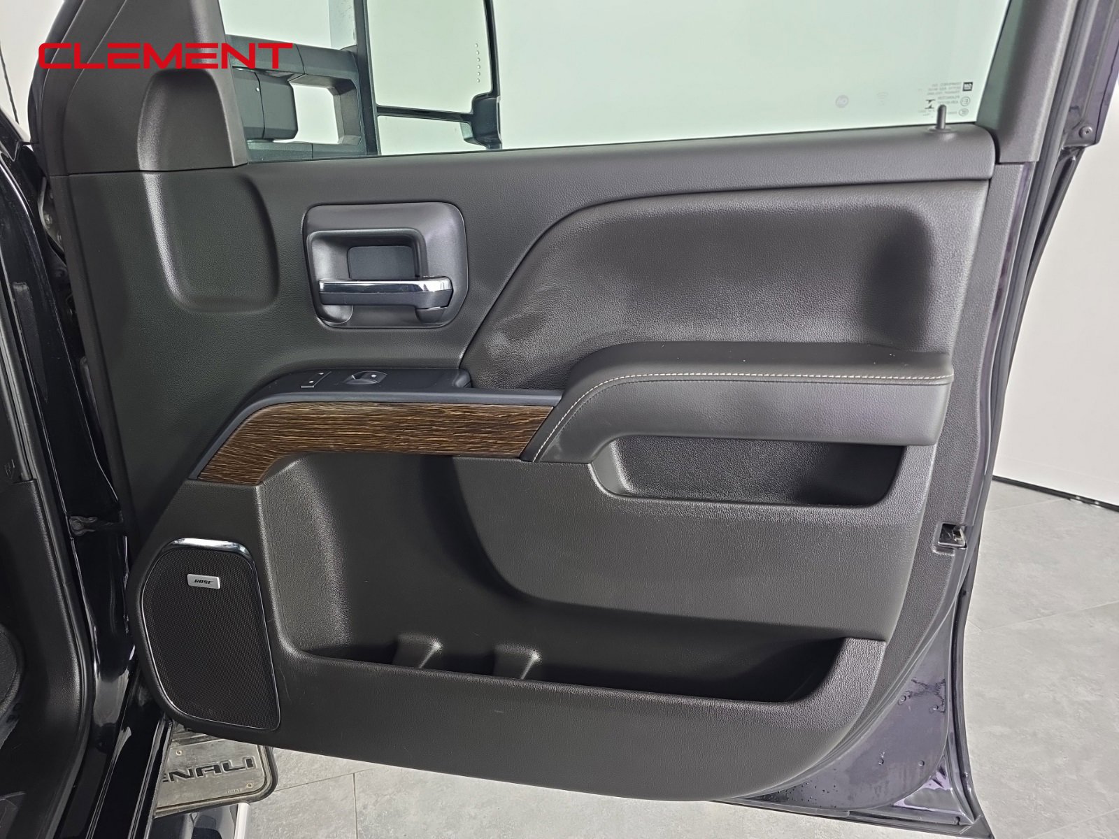 Used 2019 GMC Sierra 3500 Denali w/ Duramax Plus Package image 31