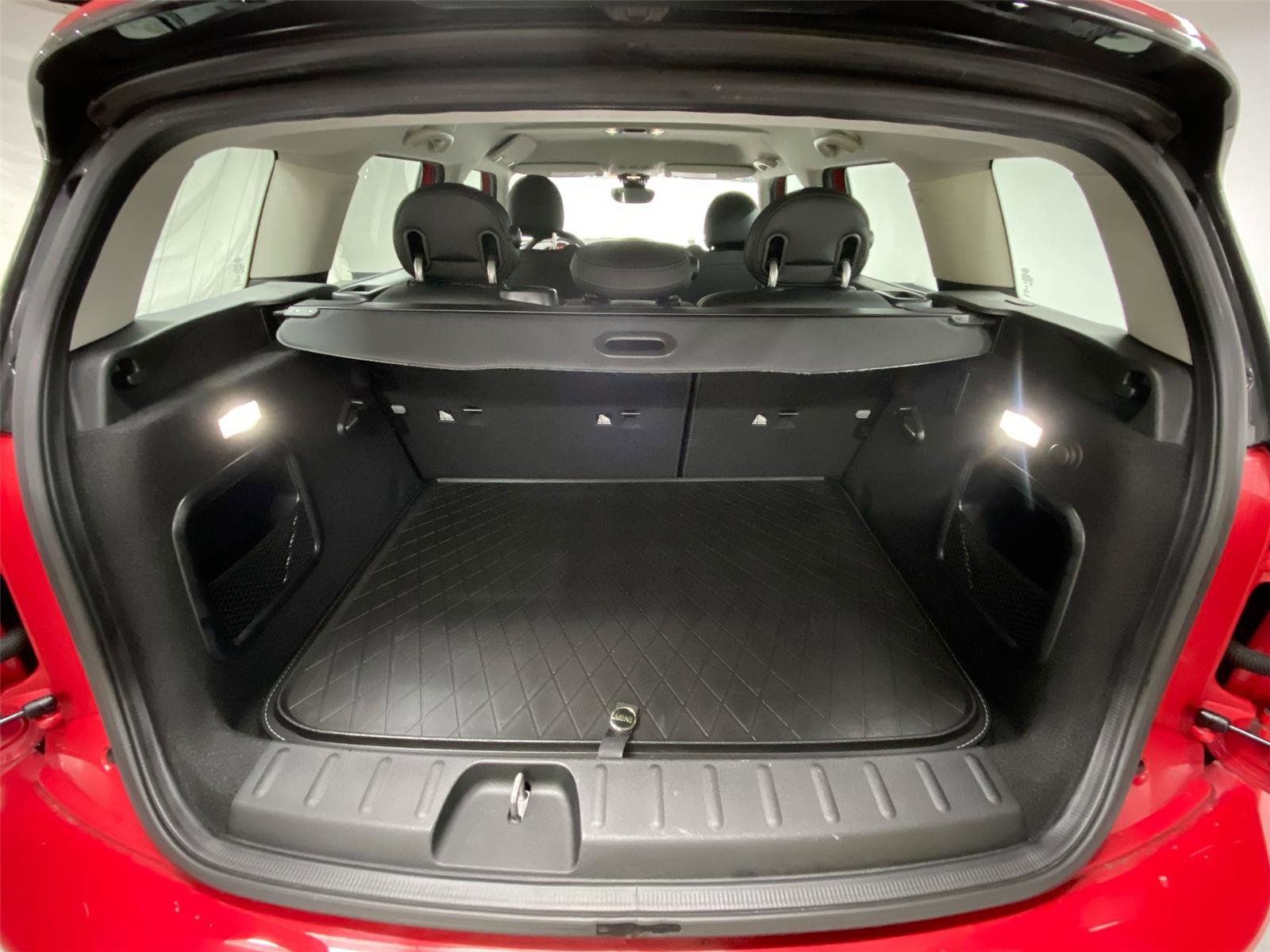 Used 2020 MINI Cooper Clubman S w/ Storage Package image 23