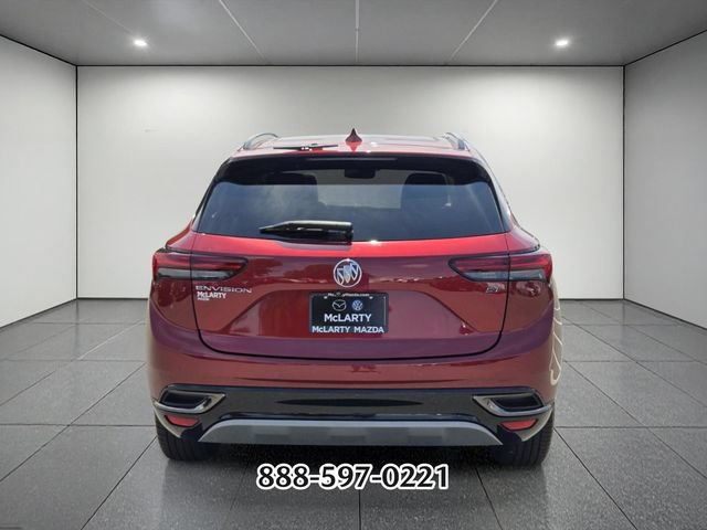 Used 2021 Buick Envision Essence w/ Sport Touring Package FWD image 4