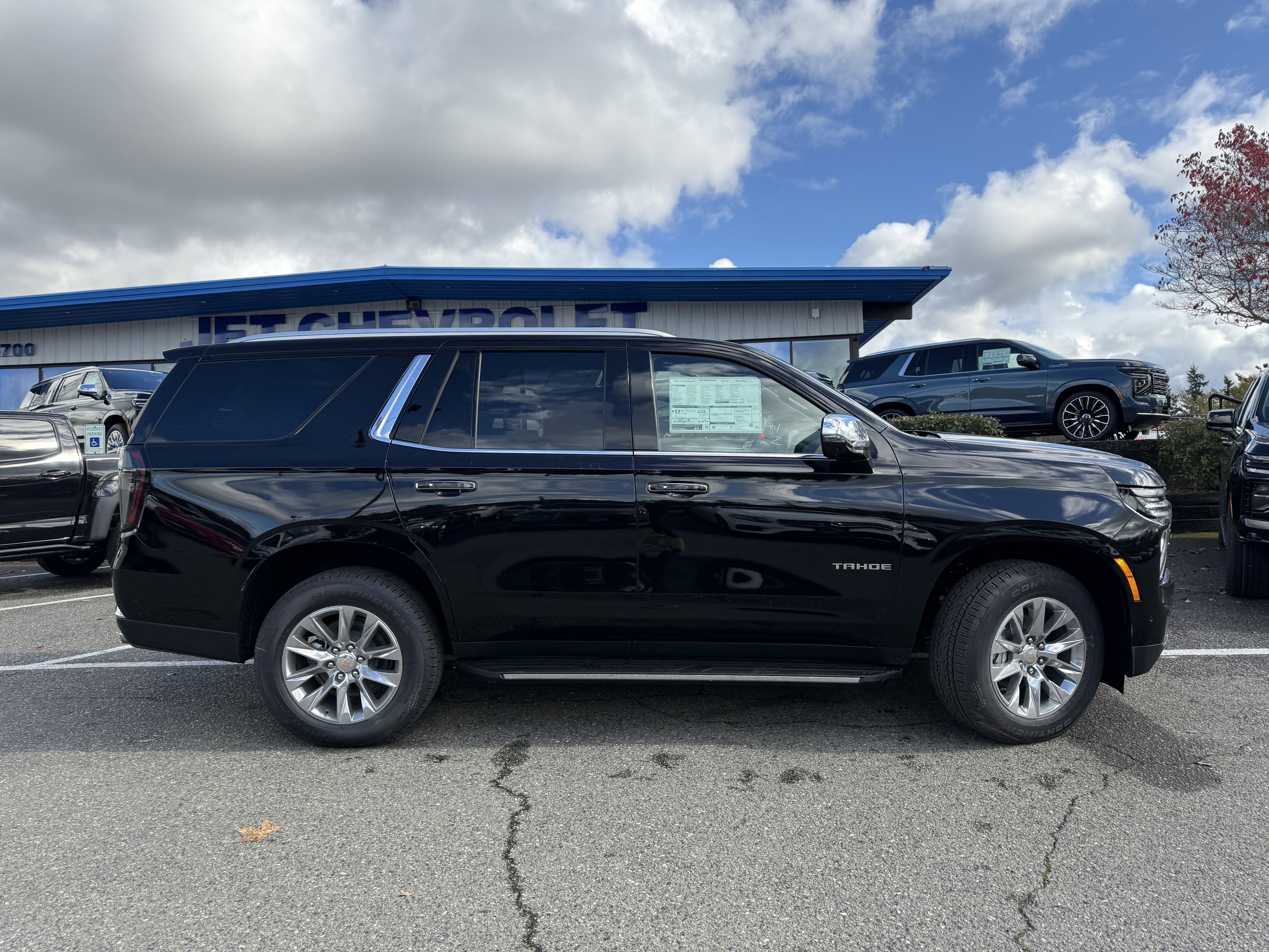 New 2026 Chevrolet Tahoe Premier w/ Sun And Tow Package image 5