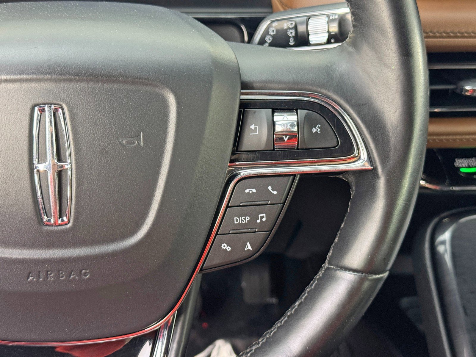 Used 2022 Lincoln Nautilus Reserve image 22