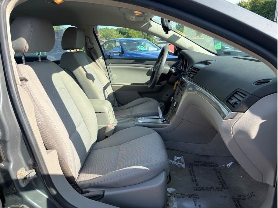 Used 2008 Saturn Aura XE FWD image 12