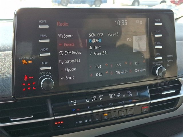 Used 2024 Toyota Sienna XLE image 18