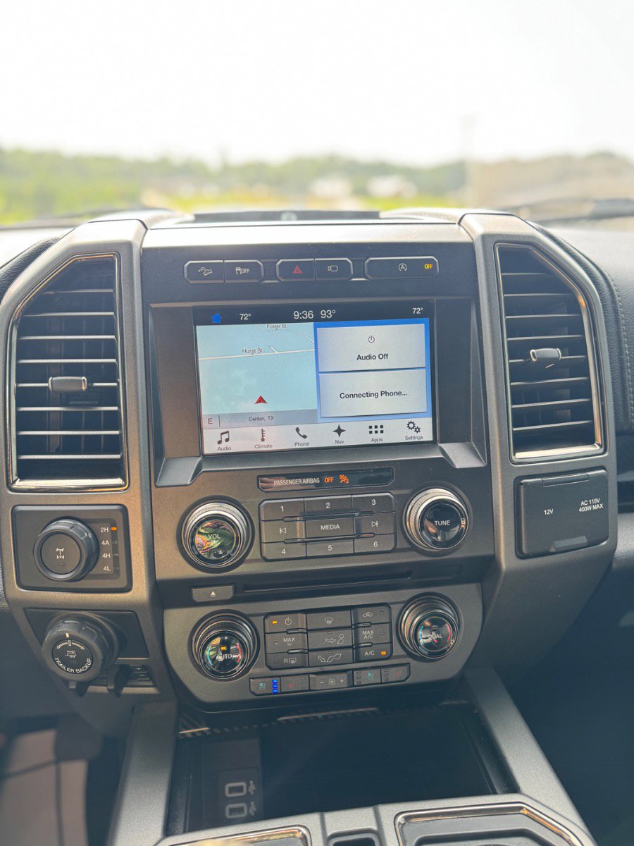 Used 2018 Ford F150 Raptor w/ Equipment Group 802A Luxury image 19