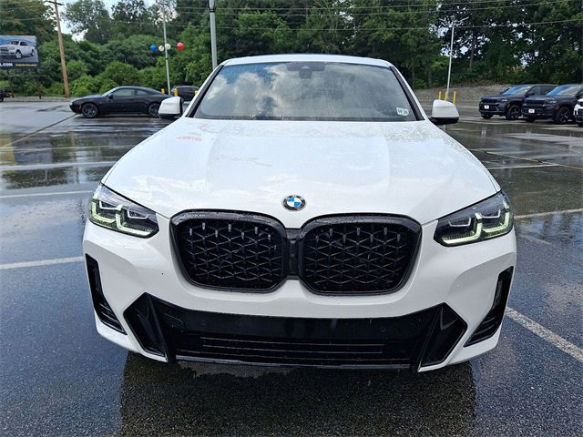 Used 2025 BMW X4 xDrive30i w/ Premium Package image 28
