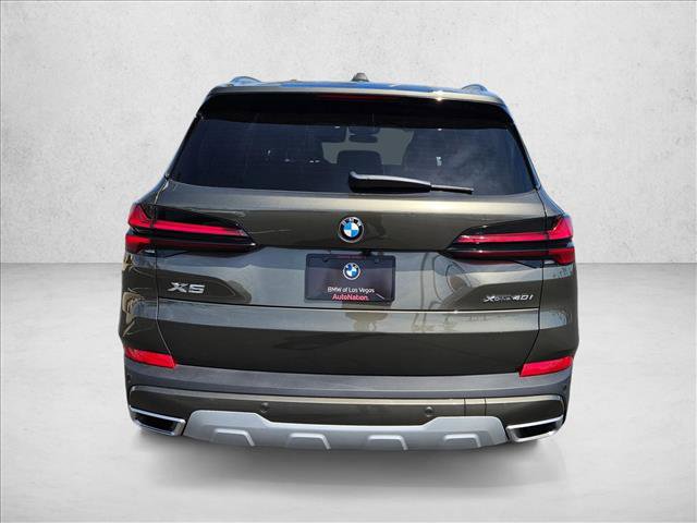 Used 2026 BMW X5 xDrive40i w/ Climate Comfort Package image 7