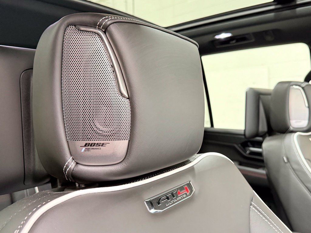 Used 2025 GMC Yukon AT4 Ultimate AWD/4WD image 58