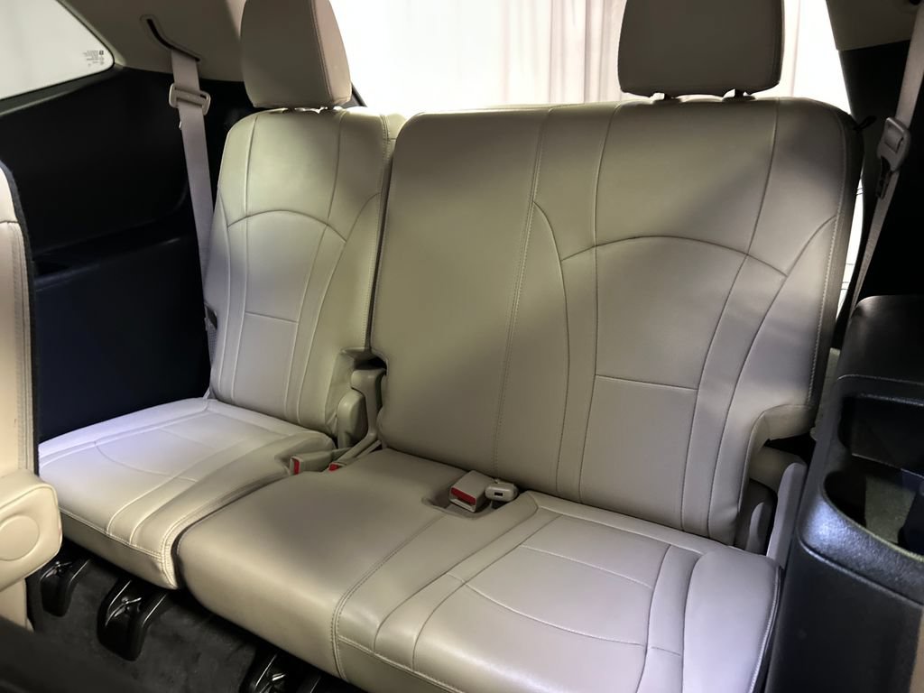 Used 2020 Buick Enclave Essence w/ Trailering Package, 5000 lbs. FWD image 22