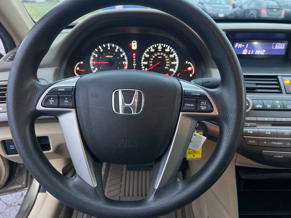 Used 2010 Honda Accord LX-P image 27