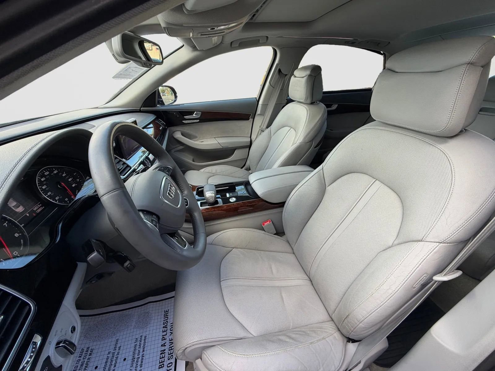 Used 2012 Audi A8 L 4.2 image 11