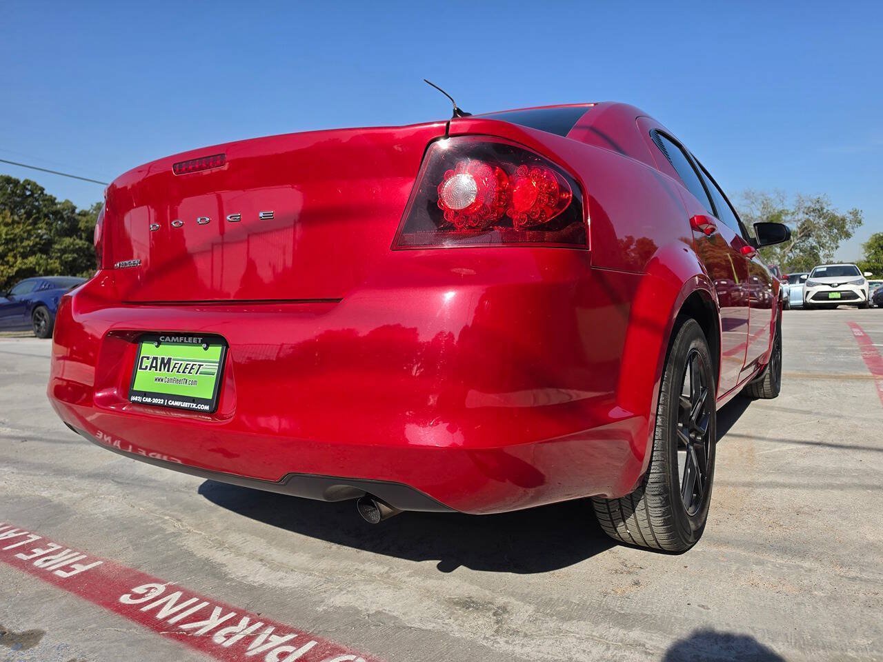 Used 2013 Dodge Avenger SE FWD image 11