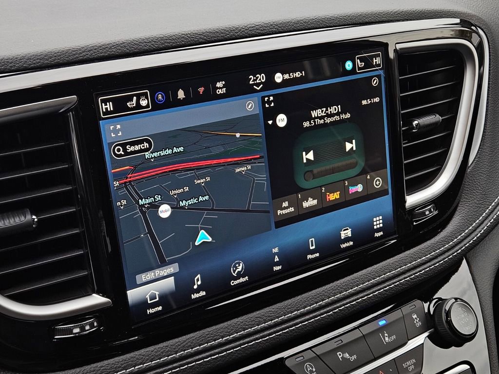 New 2026 Chrysler Pacifica Limited w/ S Appearance Package image 20