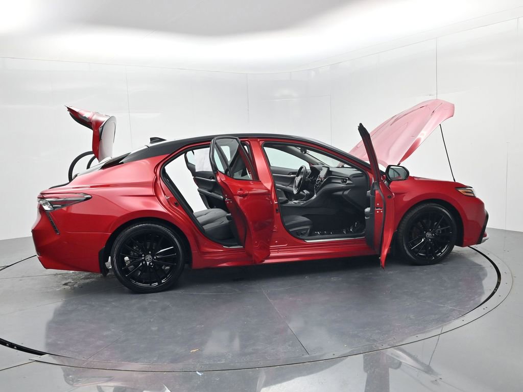 Used 2024 Toyota Camry XSE w/ Navigation Package image 55