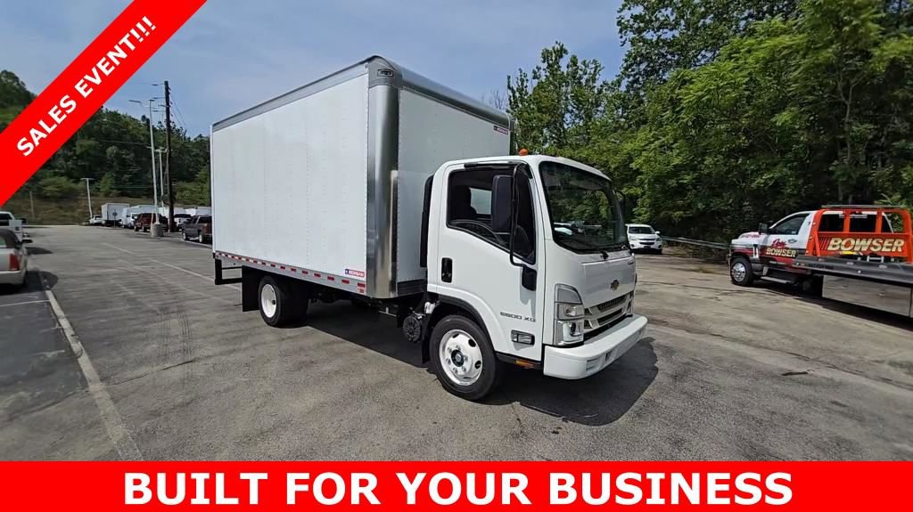 New 2025 Chevrolet Low Cab Forward 5500XG image 2