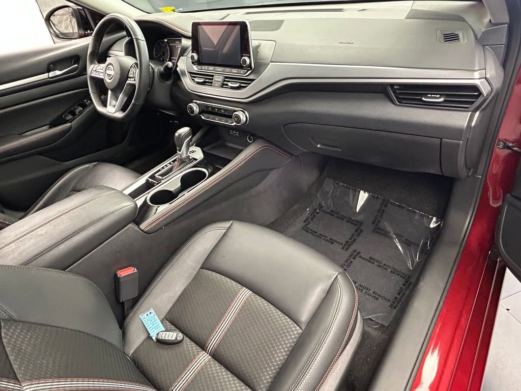 Used 2024 Nissan Altima 2.5 SR image 41