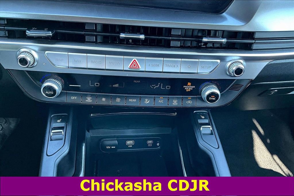 Used 2025 Kia Telluride S image 15