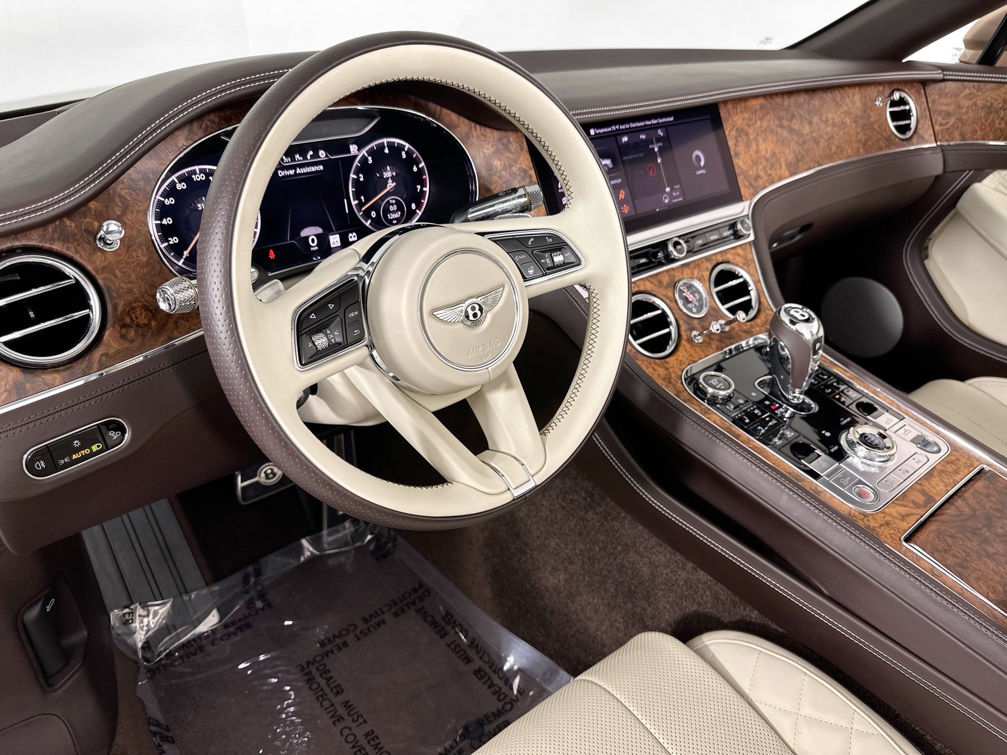 Certified 2022 Bentley Continental GT AWD/4WD image 12