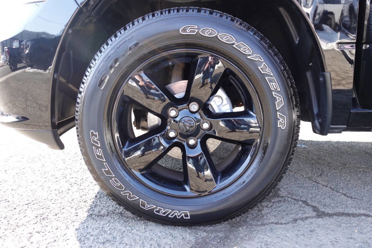 Used 2023 RAM 1500 Express w/ Wheel & Sound Group image 47