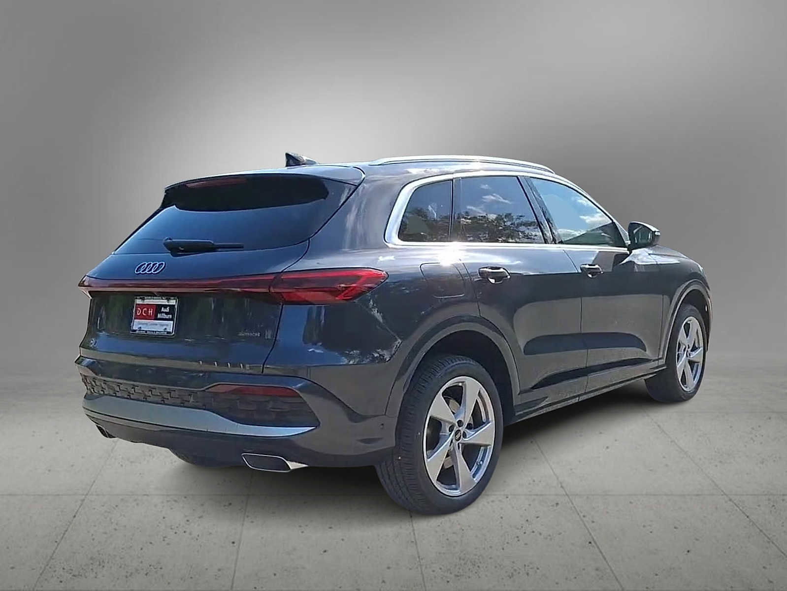 New 2025 Audi Q5 Premium Plus image 6