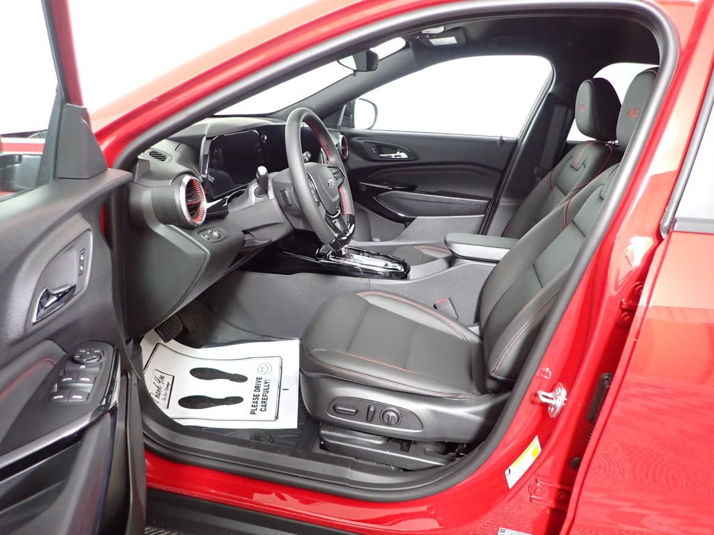 New 2026 Chevrolet Trax RS image 18