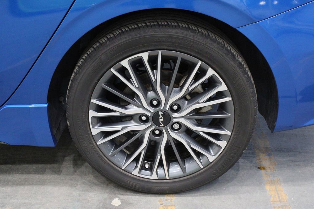 Used 2022 Kia Forte GT-Line w/ GT-Line Premium Package image 41