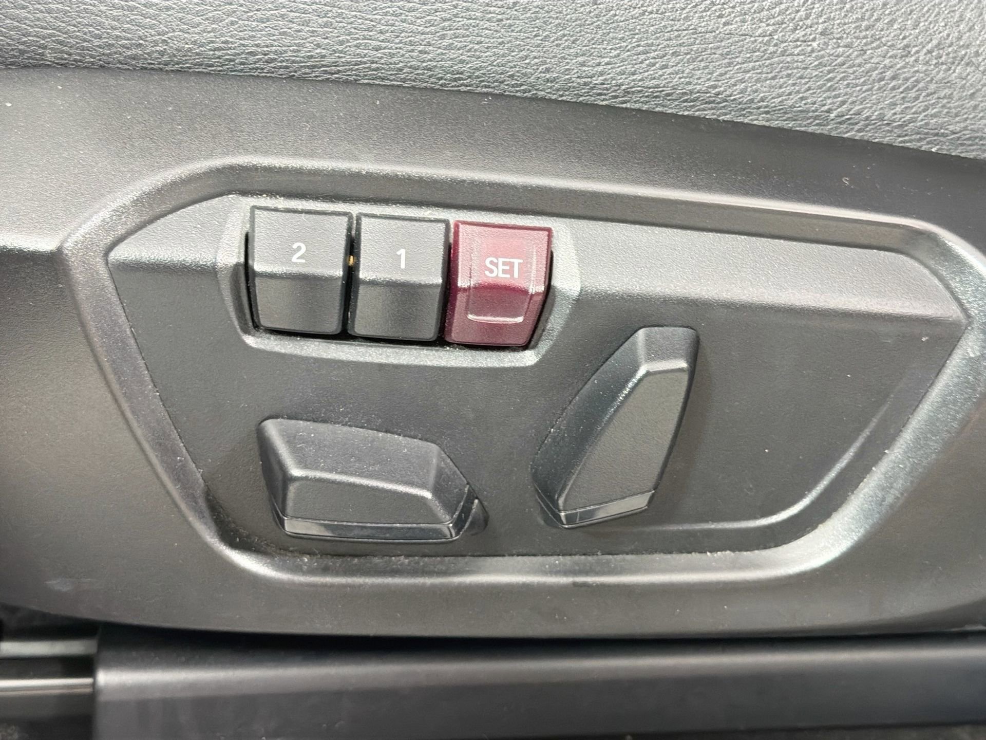 Used 2017 BMW X3 sDrive28i image 18