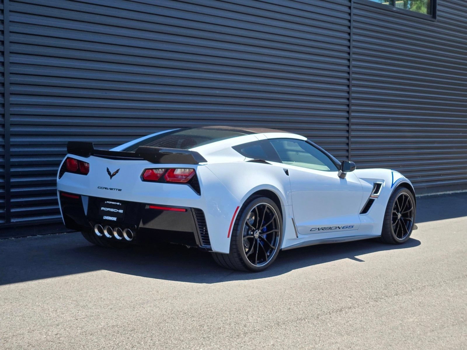 Used 2018 Chevrolet Corvette Grand Sport w/ Carbon 65 Edition RWD image 8