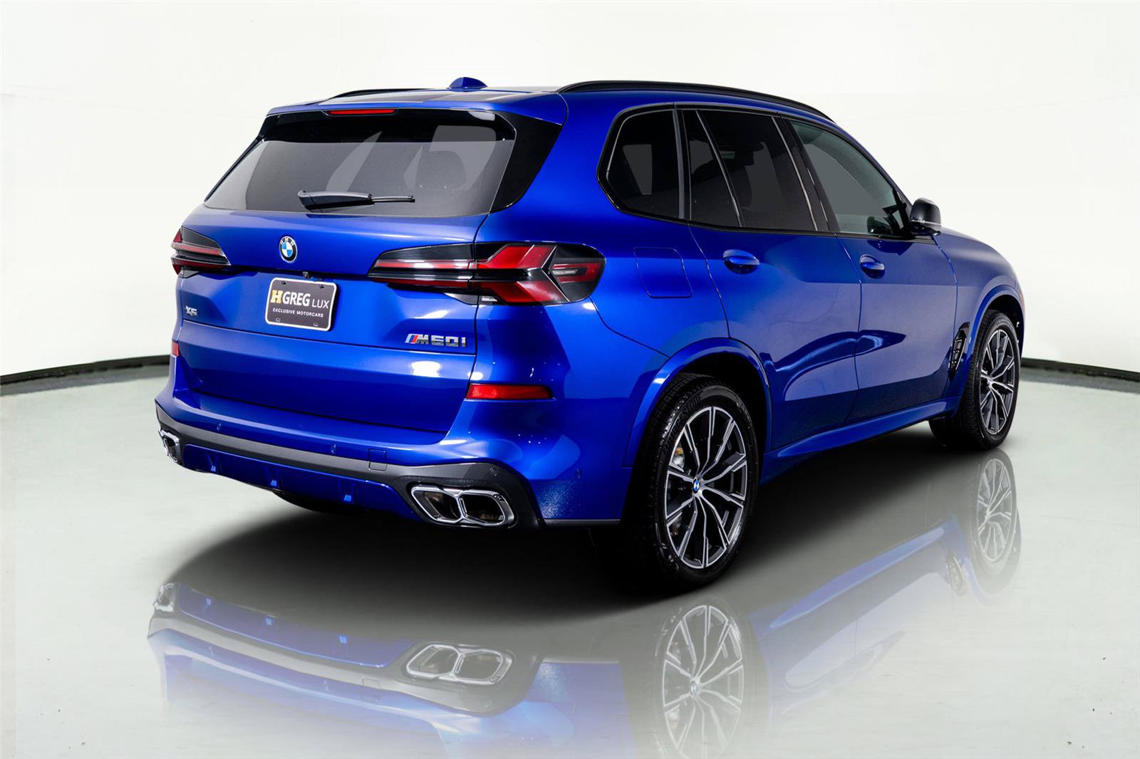 Used 2025 BMW X5 M60i AWD/4WD image 10