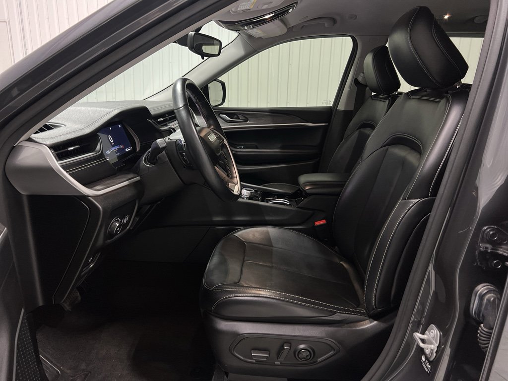 Used 2021 Jeep Grand Cherokee L Limited image 18