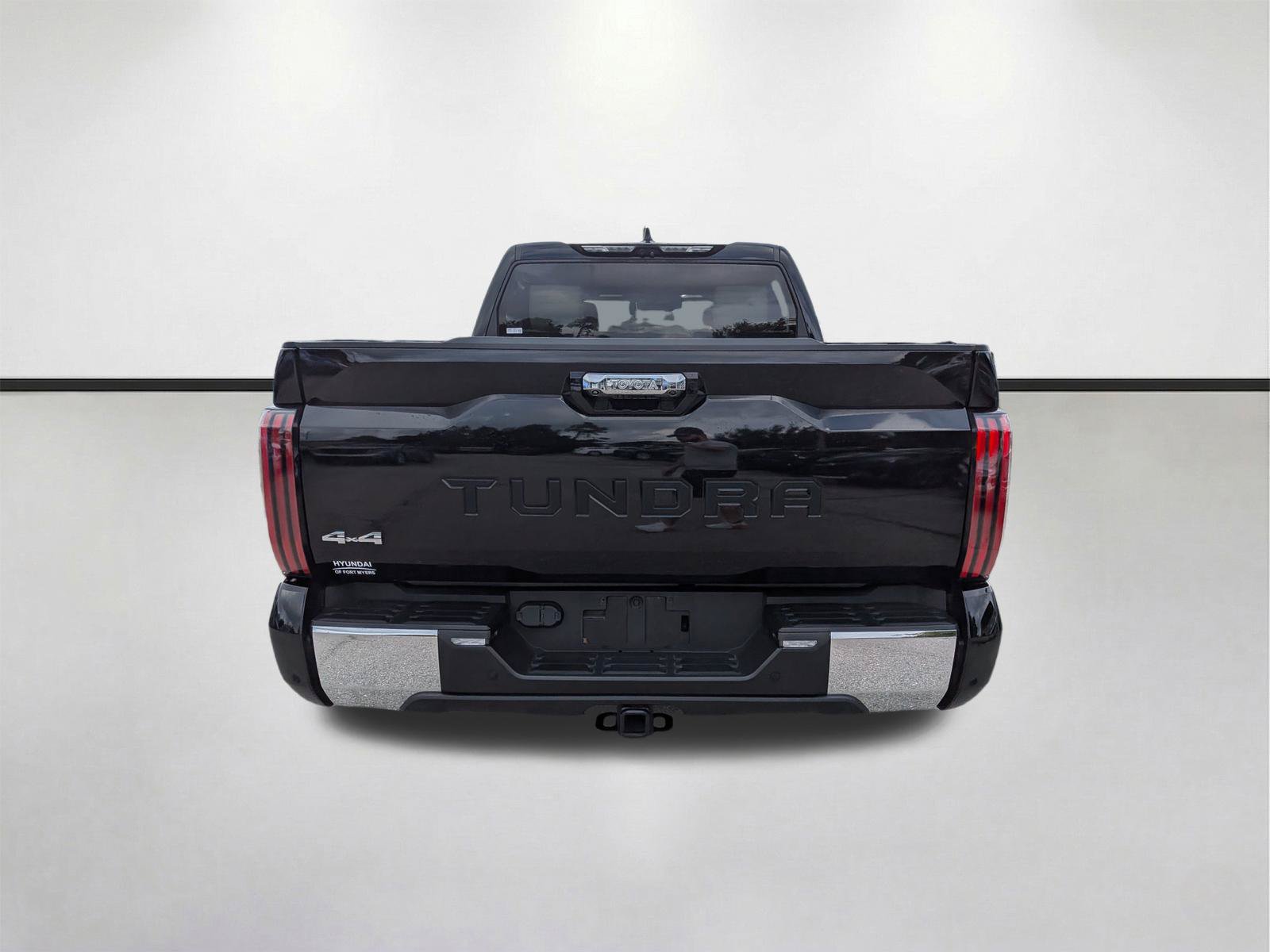 Used 2023 Toyota Tundra 1794 Edition w/ TRD Off-Road Package AWD/4WD image 5