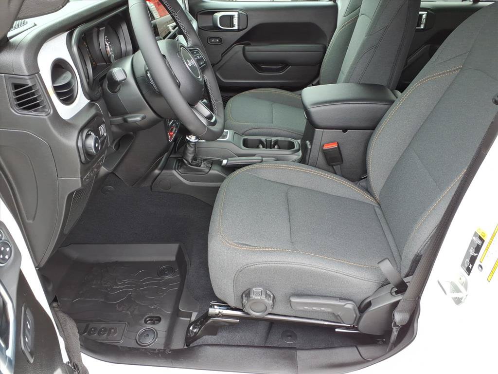 New 2026 Jeep Wrangler Unlimited Sport AWD/4WD image 12