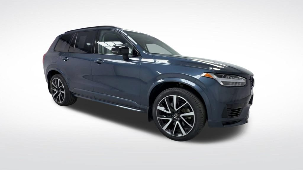 Used 2023 Volvo XC90 T8 Ultimate w/ Protection Package Premier AWD/4WD image 2