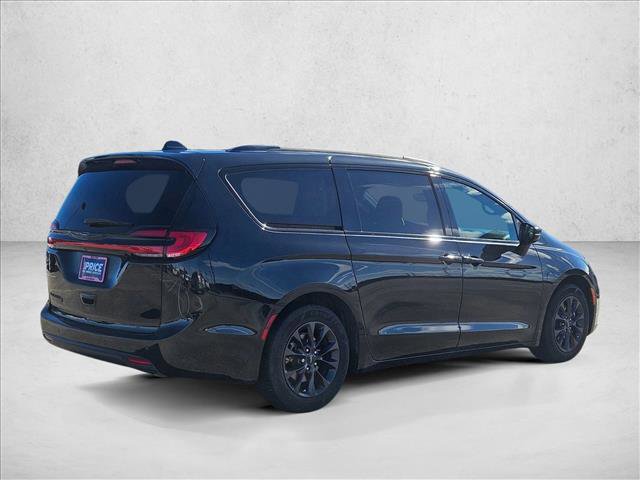 Used 2021 Chrysler Pacifica Touring-L w/ S Appearance Package image 5