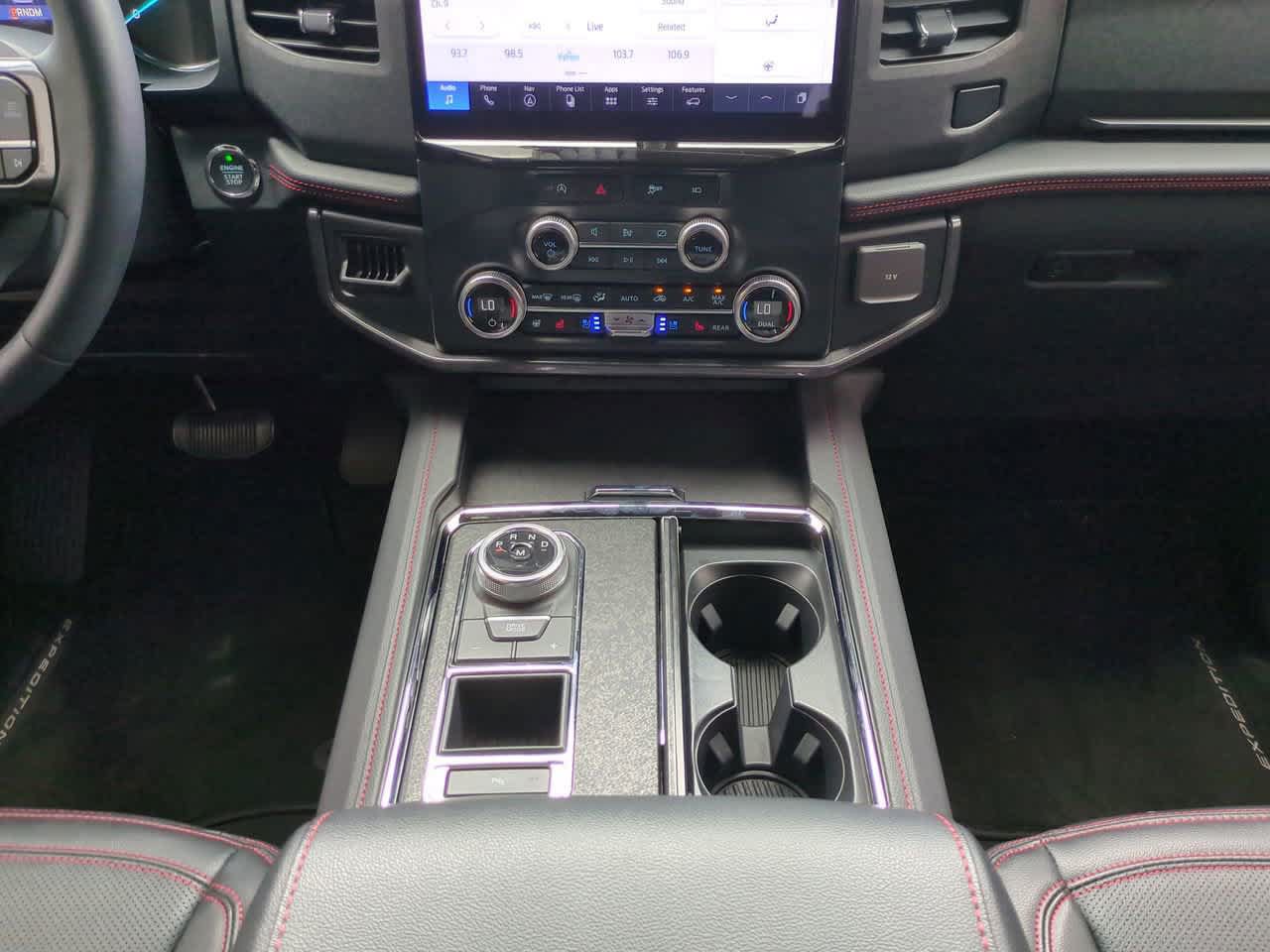 Used 2024 Ford Expedition Limited RWD image 19