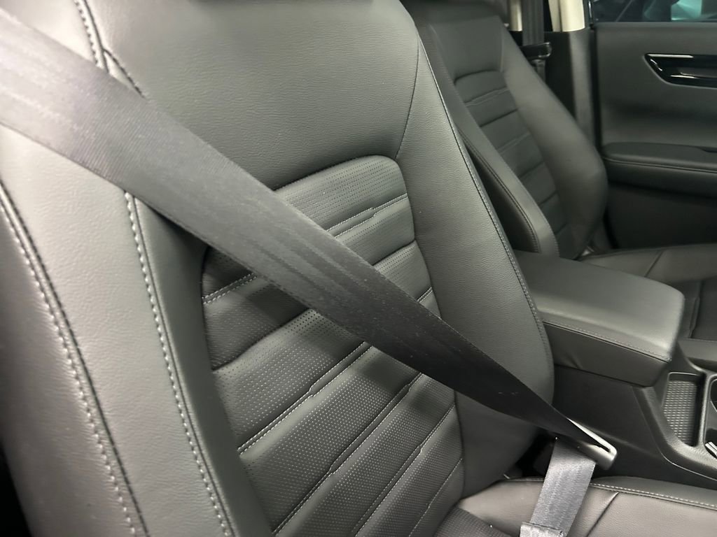 Used 2026 Honda CR-V EX-L image 16