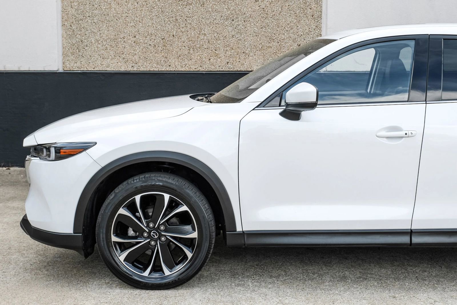 Used 2023 MAZDA CX-5 AWD 2.5 S w/ Premium Plus Pkg image 12