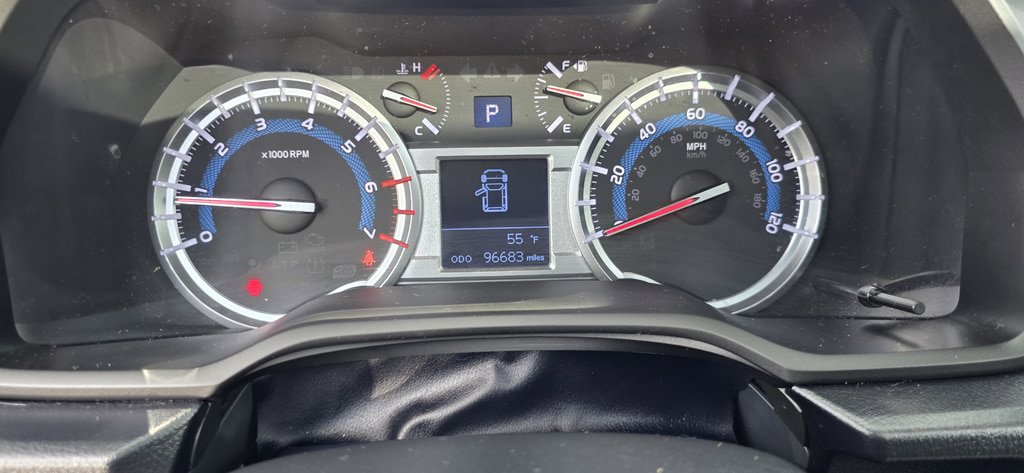 Used 2016 Toyota 4Runner SR5 Premium RWD image 18