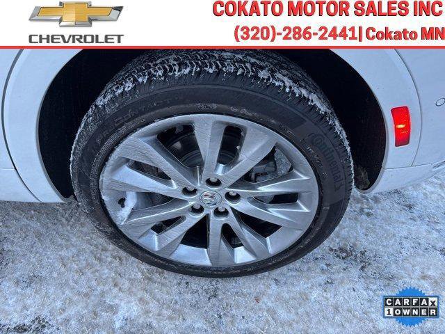 Used 2023 Buick Envision Avenir image 8